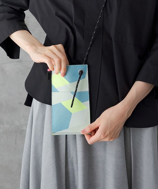 POLS FLATスマホショルダー ブルー