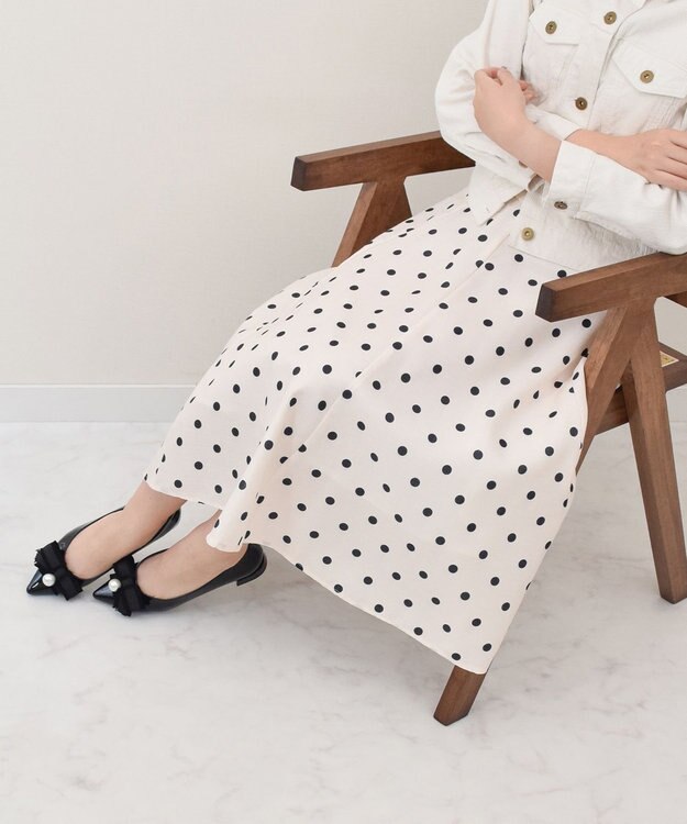 Bridget Birkin 【Bridget Birkin】パールリボンポインテッドパンプス ブラックエナメル