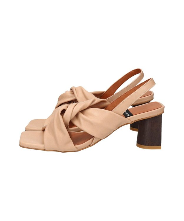 INTER-CHAUSSURES 【ANGEL ALARCON】スクエアトウクロスベルトサンダル ベージュ