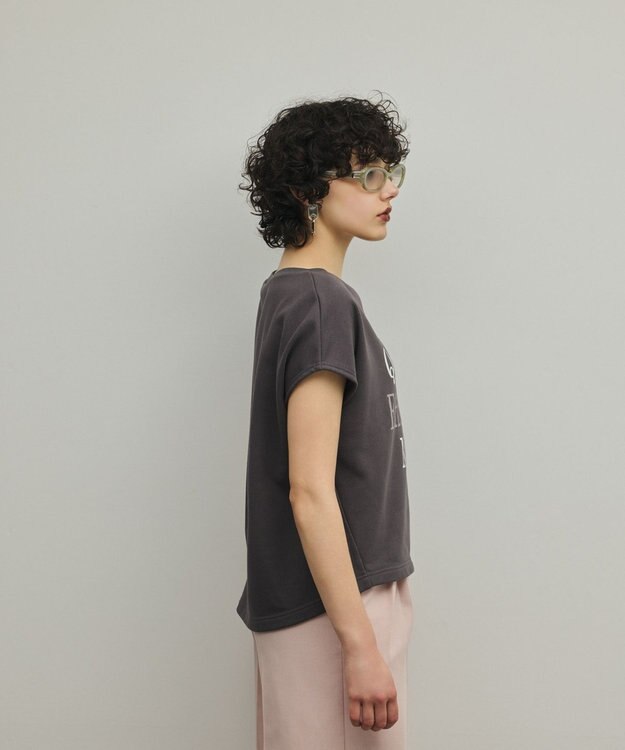 GRACE CONTINENTAL ルーズロゴTシャツ チャコール