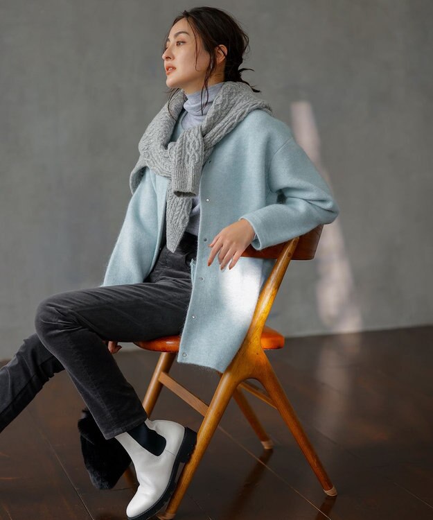 23区 【洗える】23区DENIM ベルベットストレッチ スキニーパンツ スレートグレー