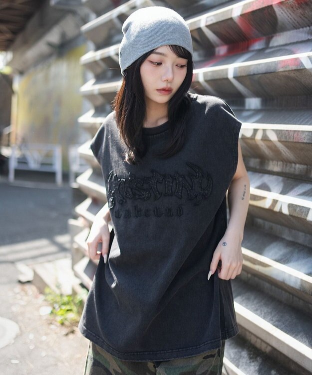 WEGO 【ユニセックス着用ITEM】ブリーチダメージアップリケノースリーブ ブラックその他