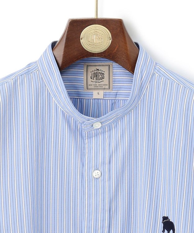 J.PRESS MEN 【WEB限定】ポプリンストライプ バックブルバンドカラーシャツ サックスブルー系1