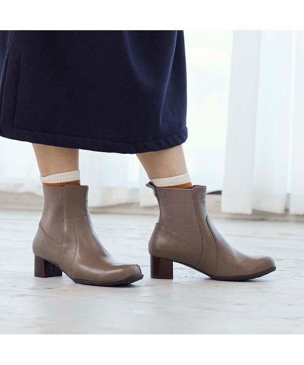 ing 【WEB限定】サイドゴアショートブーツ オーク