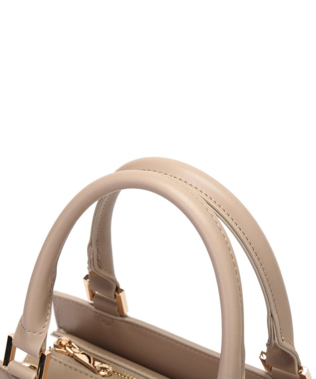 style code 【MERCURYDUO/マーキュリーデュオ】メタリッククラック調型押し フラップハンドバッグ グレージュ