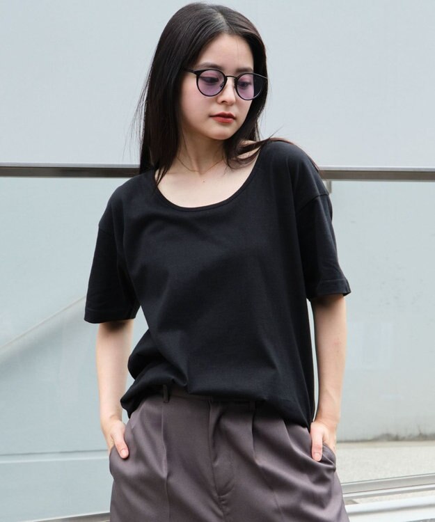 WEGO 【ユニセックス着用ITEM/MLサイズ展開】UネックT（SS） ブラック