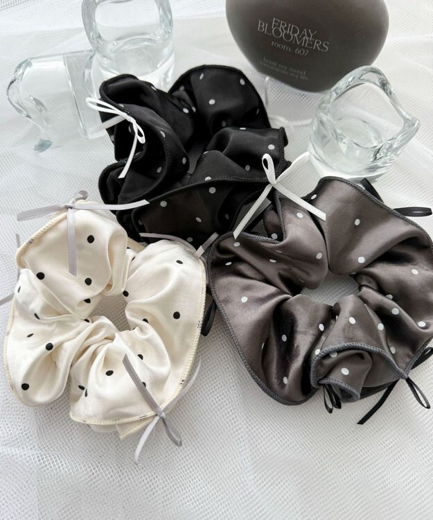 WEGO Lリボンドットシュシュ オフホワイト