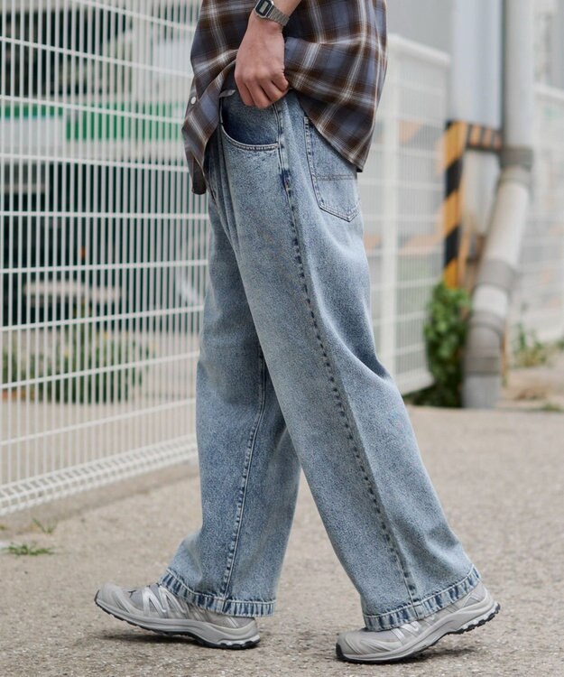 WEGO タックワイドストレートデニム デニム淡加工色