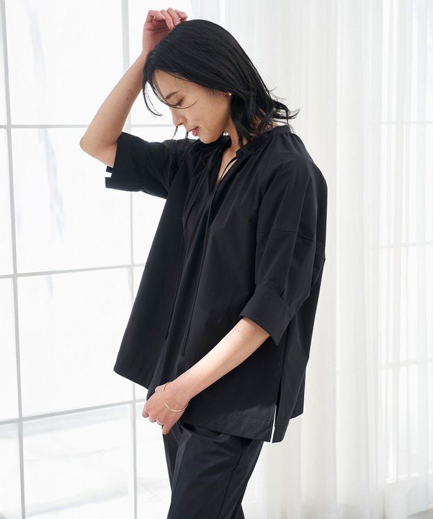 UNFILO FINE MOVE ランタンブラウス ブラック