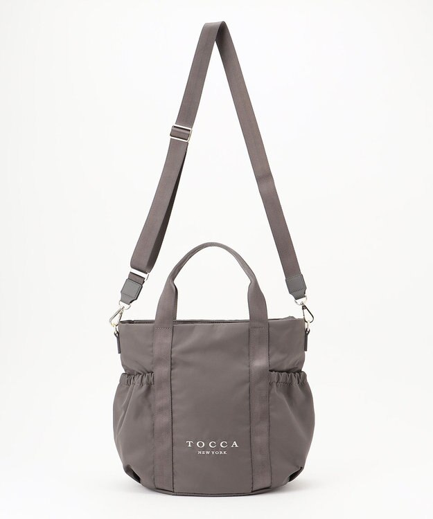 TOCCA 【WEB＆一部店舗限定・撥水・環境にやさしい素材】SANA SIDEPOCKET TOTE トートバッグ ベージュ系