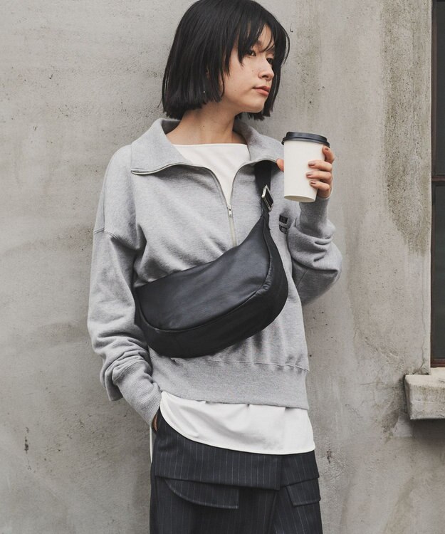 ソフトレザーラウンドショルダーバッグ ソフトレザーラウンドショルダーバッグ | russet(ラシット