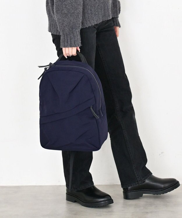 NIZYU KANO LIGHT NYLONリュック Sサイズ ネイビー