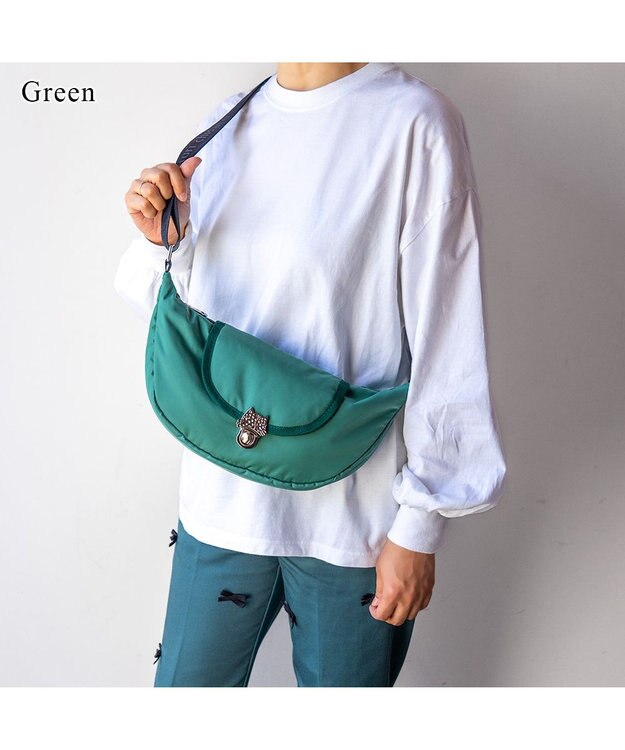 tsumori chisato CARRY ネコメタル ショルダーバッグ グリーン