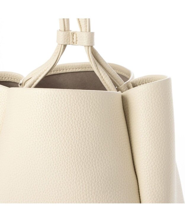 UNBILLION カシュカシュ cachecache / シュリンク合皮ワンハンドル手提げ アイボリー