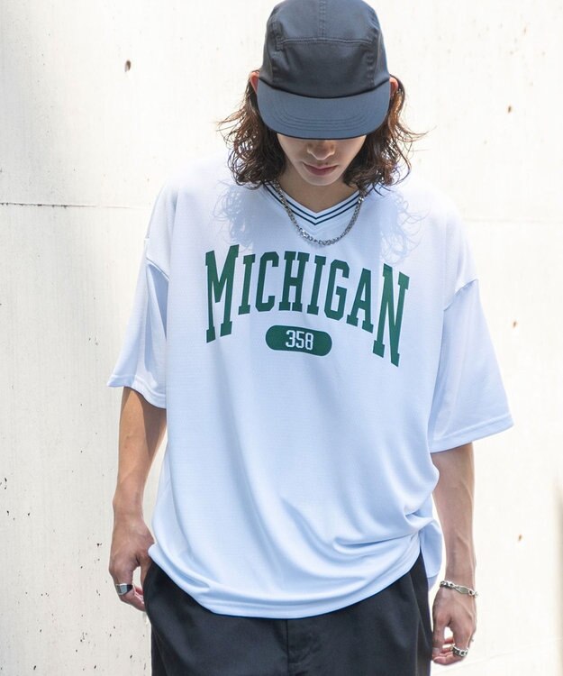 WEGO 【ユニセックス着用ITEM/2点セットネックレス付き/MLサイズ展開】アクセ付きラインリブメッシュプルオーバー ホワイト