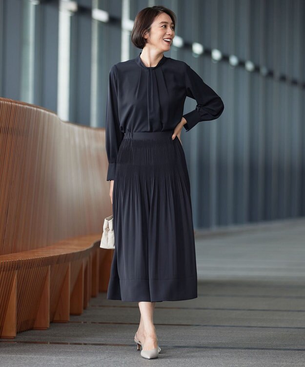 自由区 【カタログ掲載・セットアップ対応】ライトサテン ブラウス ネイビー