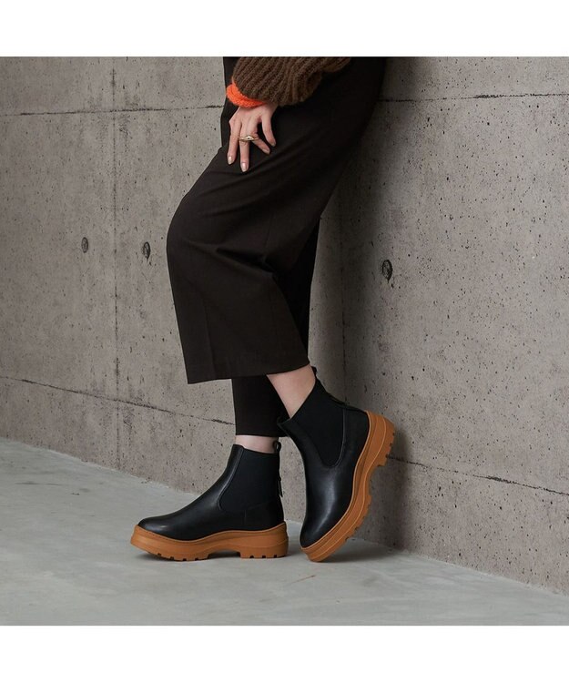 MODE ET JACOMO <carino>厚底サイドゴアブーツ ブラックコンビ