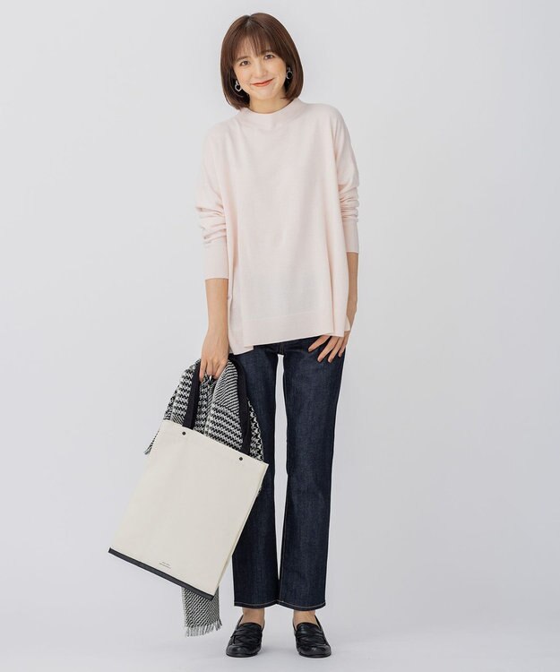 23区 【洗える】セミウーステッドウール モックネック ニット ピンク系