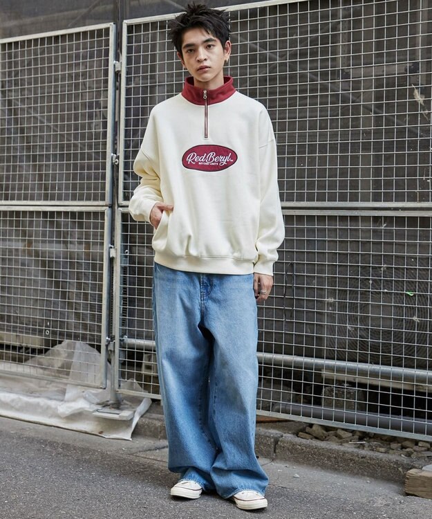 WEGO サークルロゴハーフジッププルオーバー ホワイトアイボリー