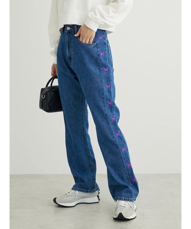 Green Parks ・Ｄｏｕｂｌｅ　Ｆｌａｇｓ　チョウチョ刺繍フレアデニム Light Indigo