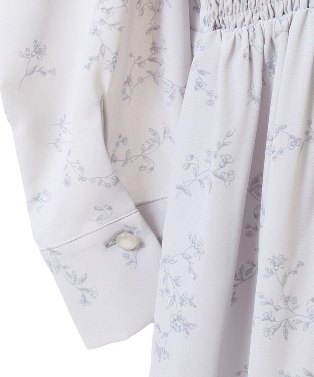 earth music&ecology ラッフルショルダーフラワーワンピース Sax