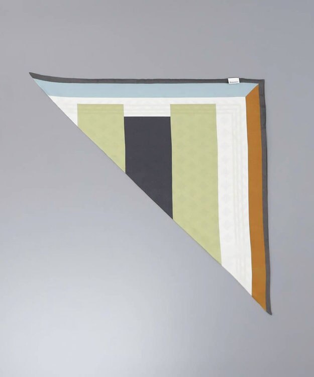 AURORA Oggi12月号掲載 Beaurance （ビューランス）シルクツイル トライアングルスカーフ(リング付き) ミントグリーン