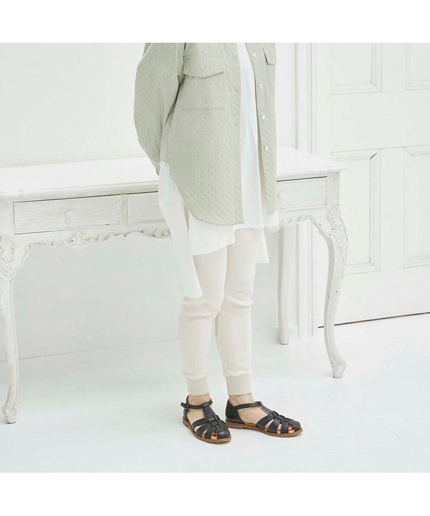 ing <ing>【WEB限定】グルカフラットサンダル ブラック