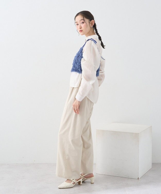 earth music&ecology 【WEB限定】ベロアリボンフェザービスチェ Blue