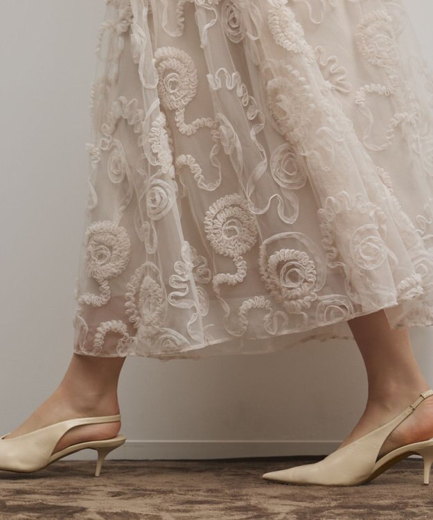 GRACE CONTINENTAL 刺繍チュールスカート キナリ