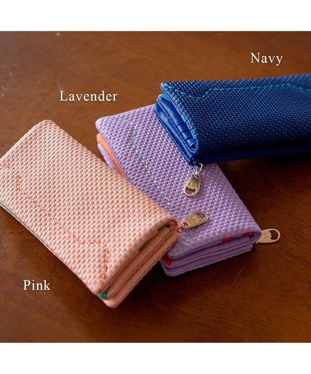 tsumori chisato CARRY エンボスメッシュ かぶせ 長財布 ねこステッチ ピンク