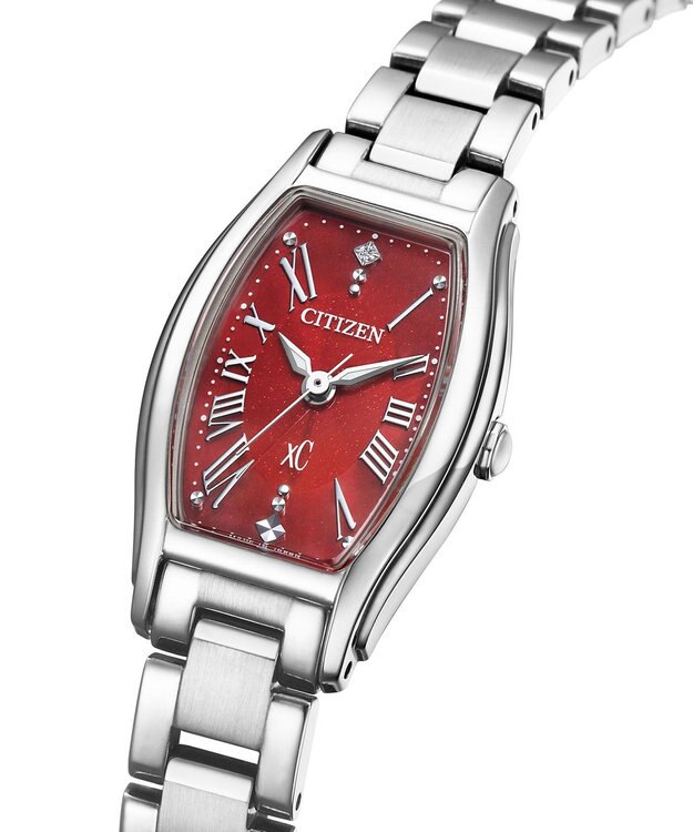 CITIZEN 【数量限定モデル】レッドの文字板が印象的な電池交換不要トノー型ウオッチ シルバー