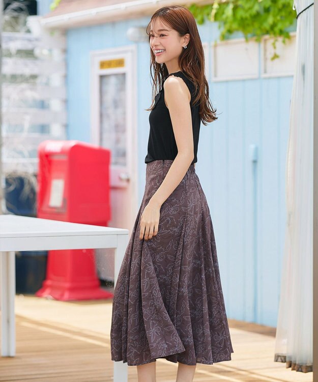 Tiaclasse 【洗える】フラワープリントスカート ブラウン