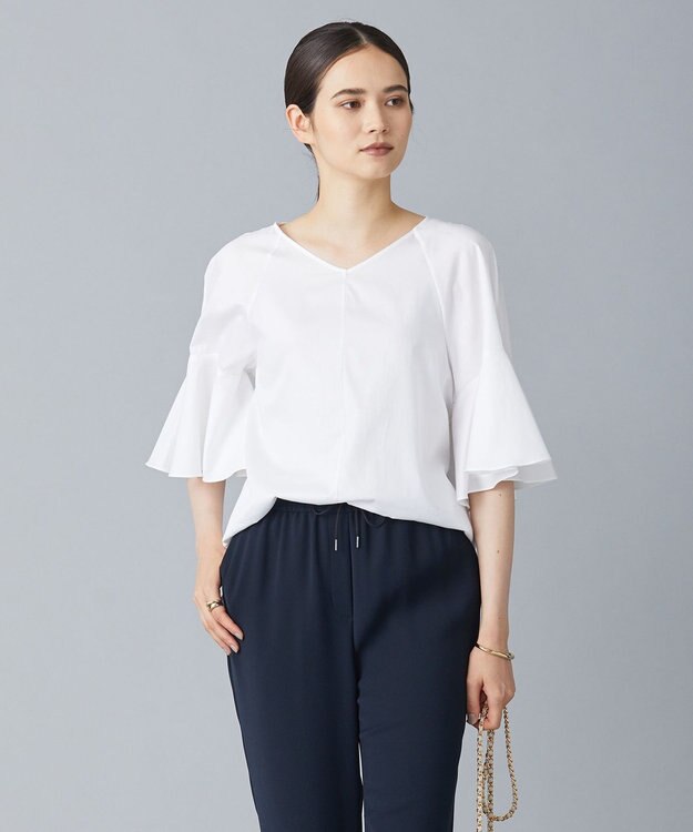 ICB 【洗える】コットンサテン　フレアスリーブブラウス オフホワイト系