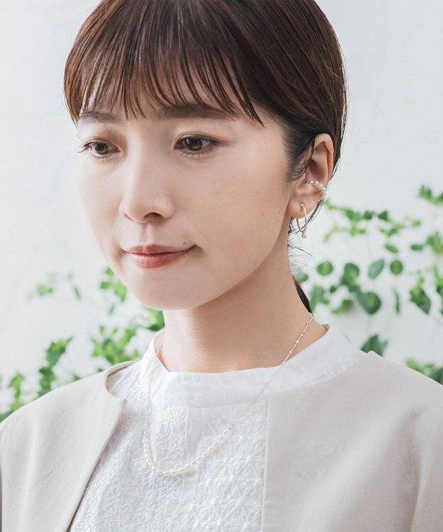 Pisceans フロウラインイヤリング （パール） マットシルバー