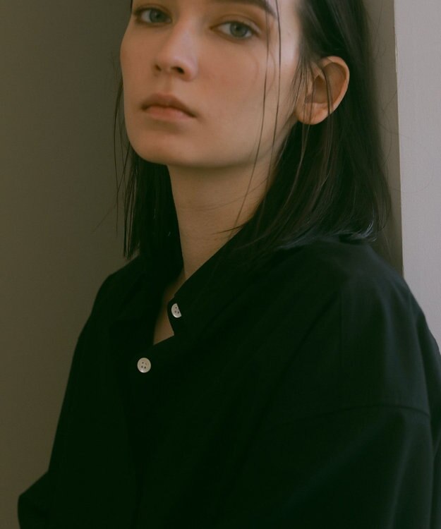 23区 【23区 | 5525gallery】コットンタイプライター オーバーシルエット シャツ ブラック系