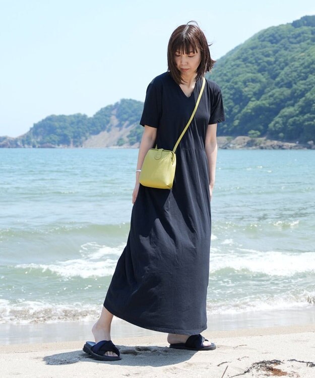 Atelier nuu 【定番シリーズ/国内生産】parcel mist ダレスポシェット ピスタチオ