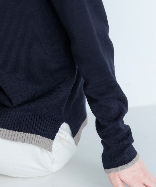 Tiaclasse 【洗える】もっちり素材が肌触り抜群の配色ニットトップス ネイビー×グレージュ
