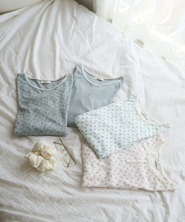 earth music&ecology 【WEB限定】アイレットジャカードタイトプルオーバー Gray