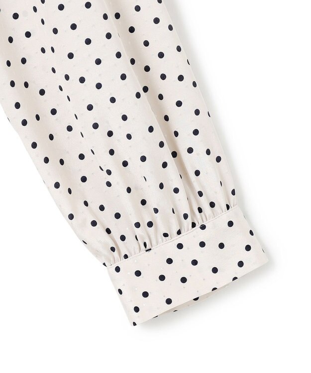 23区 【先行予約】ランダムドットプリント タックブラウス ベージュ系