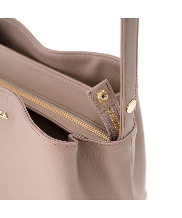 IBIZA イニシオ　牛革　ショルダーバッグ モカ