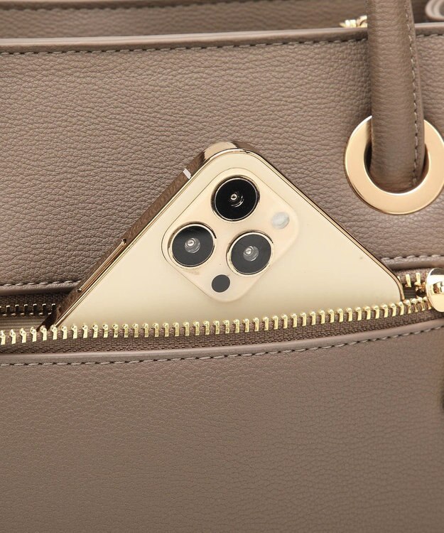 style code  【MERCURYDUO/マーキュリーデュオ】メタルアイレット　両アオリポケット　スクエアハンドバッグ オーク