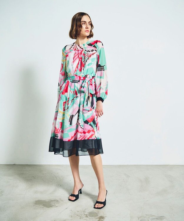 GRACE CONTINENTAL アールデコリゾートプリントワンピース ピンク