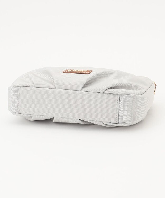 LA BAGAGERIE ポリエステルキャンバス　タックポシェット アイボリー