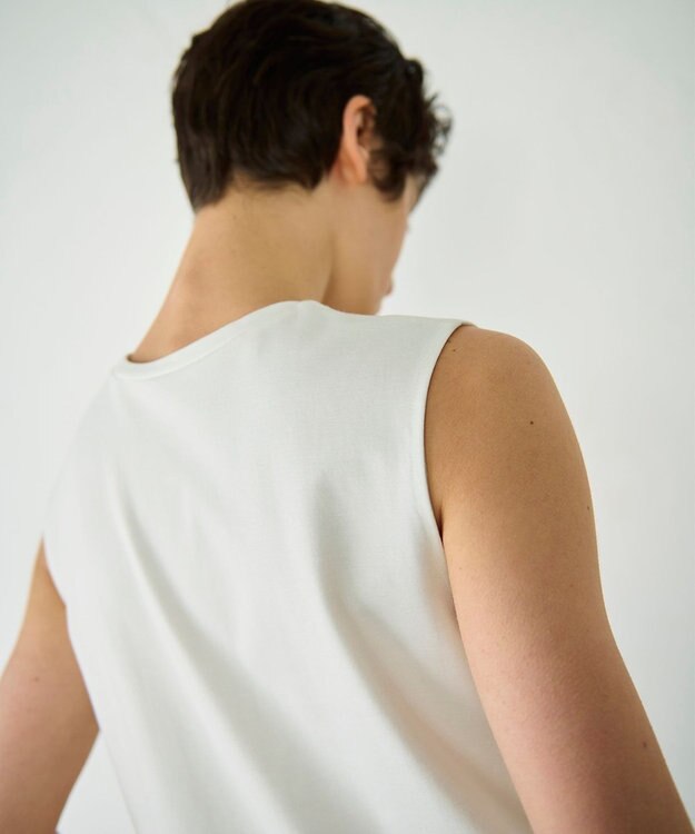 GRACE CONTINENTAL ヘムフリルカットトップ ホワイト