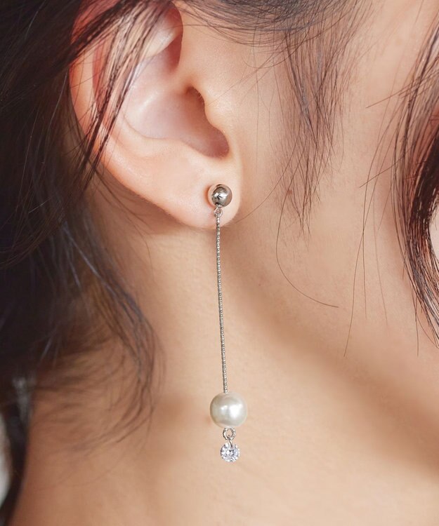 Tiaclasse パールロングピアス シルバー