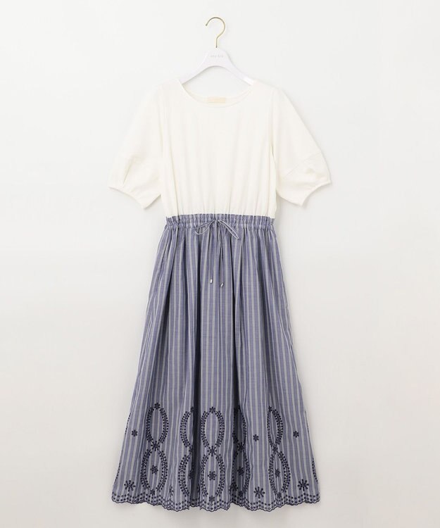 ANY SIS 【洗える】エンブロイダリーコンビ ワンピース オフ×シャンブレーブルーストライプ