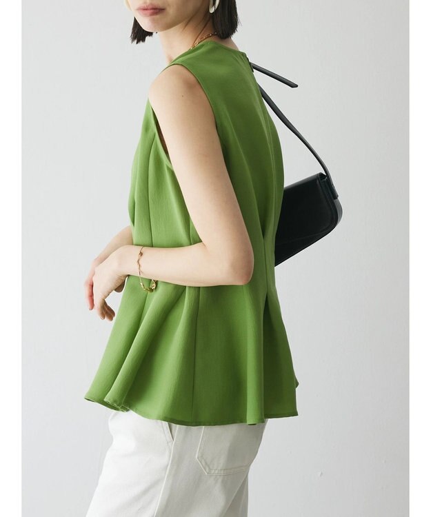 Green Parks AnriettMusee ノースリーブタックペプラムブラウス Green
