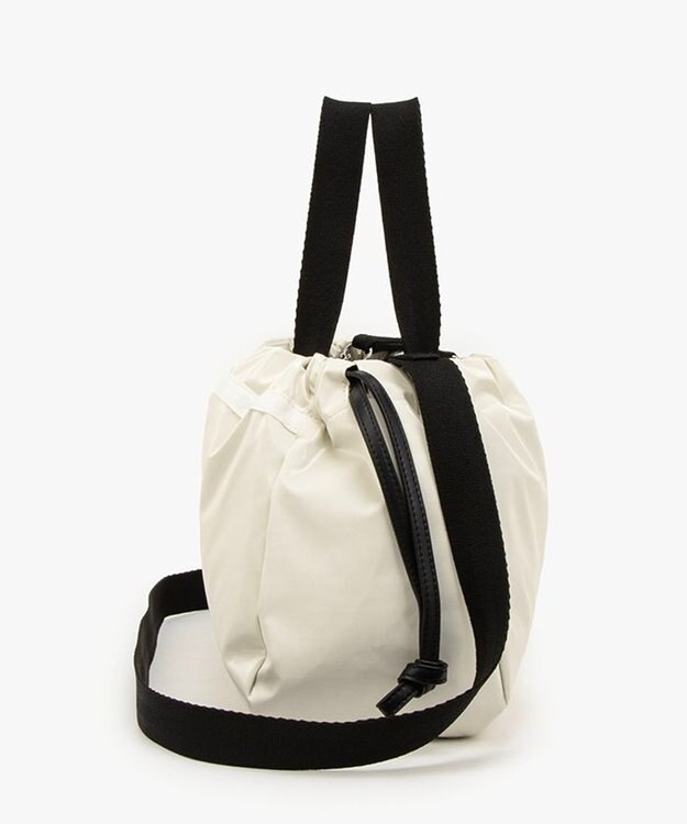 LeSportsac E/W CITY DRAWSTRING BAG??? /アップタウンパールシャイン/ブラック アップタウンパールシャイン/ブラック