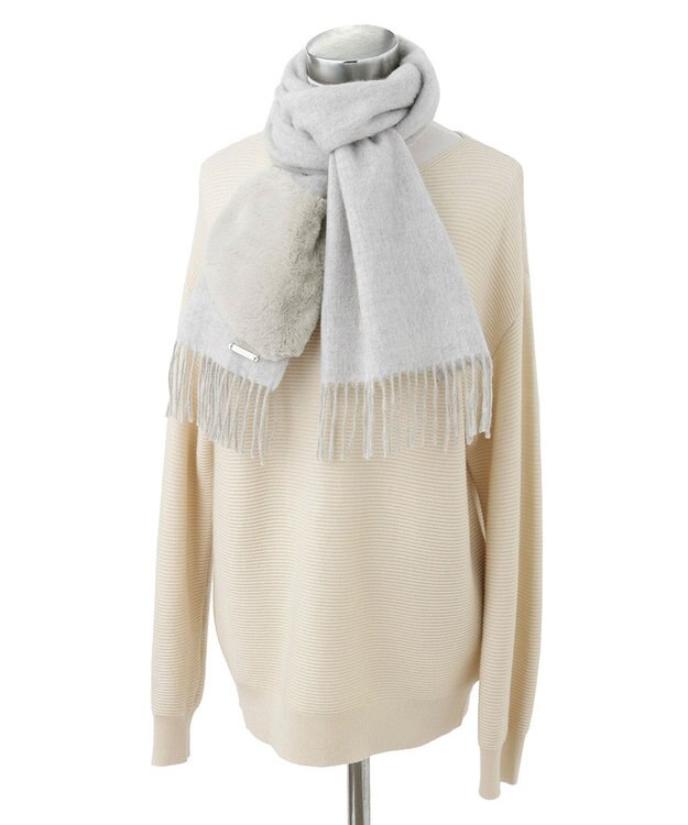 MOONBAT 【WEB限定】フルラ (FURLA)エコファー付きマフラー 無地×ハート　ウールマフラー ロゴプレート付き ライトグレー