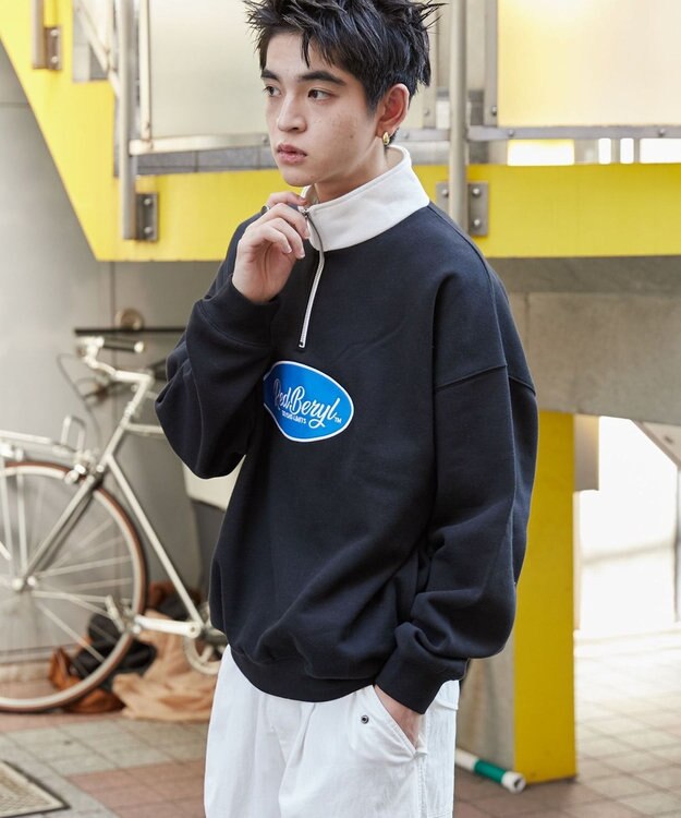 WEGO サークルロゴハーフジッププルオーバー ブラック